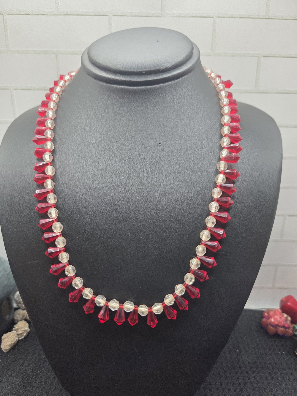 1463. Vintage Red and Clear Acrylic Beaded Necklace